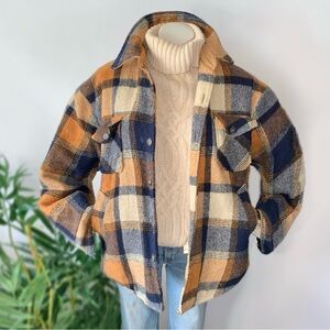 v i n t a g e :: Plaid Wool Lined Barn Coat Shacket Fleece